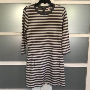 GAP striped t-shirt dress. Size S